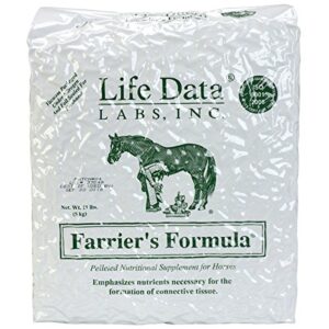 farrier's formula refill bag, 11 lbs; pelleted hoof and coat supplement for horses; supplement can be added as a top dressing on regular feed or given separately; 30 days supply