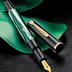 Pelikan Souverän M200 Fountain Pen, Medium Nib, Green Marble, 1 Each (994103)