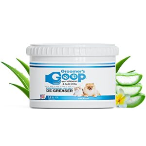 groomer's goop pet de-greaser with vitamin e and aloe vera - degreaser cream for dogs, puppy, cat, and kitten - oil and stain remover for pets fur and coat - 14oz (pack of 1)
