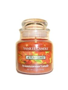 yankee candle autumn leaves small jar candle, fresh scent