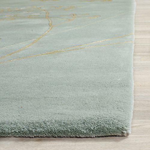 SAFAVIEH Soho Collection 8' Square Light Blue SOH305A Handmade Premium Wool Area Rug