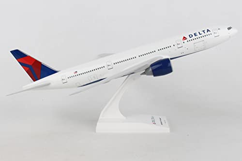 Daron SkyMarks Delta 777-200 2007 Livery Model 1/200 (SKR374)