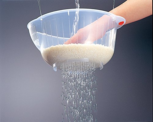 Inomata Japanese Rice Washing Bowl with Strainer, 2.5-Quart Capacity