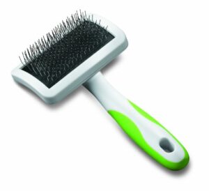 andis 65705 stainless-steel slicker brush for dogs and cats - durable and lightweight grooming tool for all breeds and fur lengths, reduces shedding and promotes hair growth - medium, green