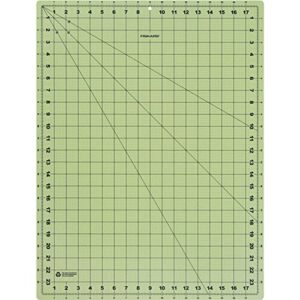 fiskars 18x24 inch eco cutting mat board (01-005900)