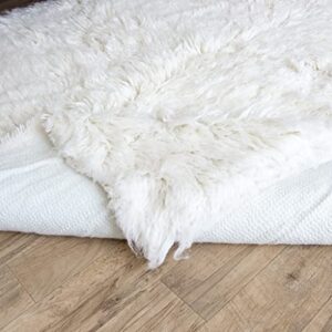 Super Area Rugs Organic Wool Greek Flokati Rug, White, 3' x 5'