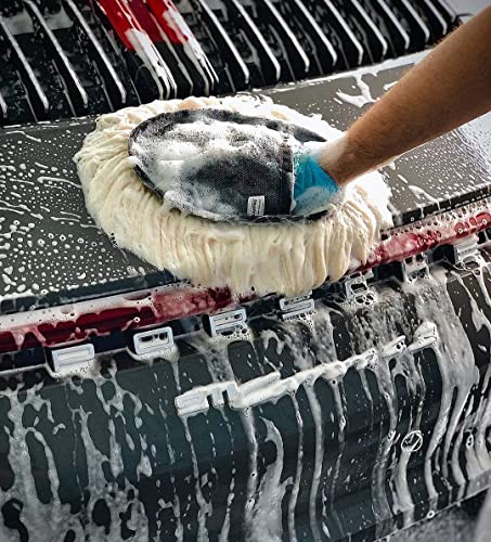 CARPRO Car Wash Mitt Merino Wool - The Professional's Scratch Free, Swirl Free & Lint Free Car Wash Kit Essential - Superior to Microfiber (1 Glove)