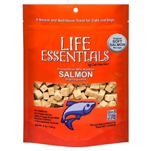 life essentials by cat-man-doo all natural freeze dried wild alaskan salmon treats for cats & dogs - single ingredient no grain snack with no additives or preservatives, 5 ounce bag