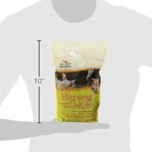 Manna Pro Chicken Treats - Harvest Delight Chicken Scratch - Chicken Feed Treat - Chicken Scratch Feed - 2.25 Pounds