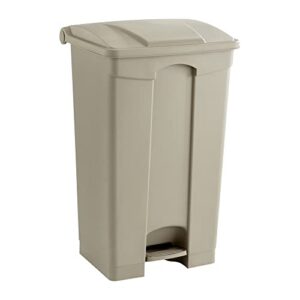 safco products plastic step-on trash can 9923tn; tan; hands-free disposal; 23-gallon capacity