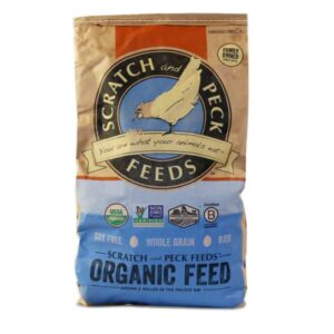 scratch and peck feeds organic scratch + corn, 9% protein - premium supplemental grain source for chickens and ducks - 25lb