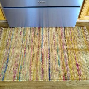 Sturbridge Country Rag Rug in Mustard 24" x 36"