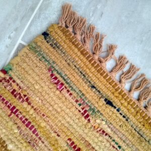 Sturbridge Country Rag Rug in Mustard 24" x 36"