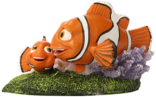 Penn-Plax Finding Nemo Resin Ornament for Aquariums, Nemo and Marlin, 4-Inch (NMR7)