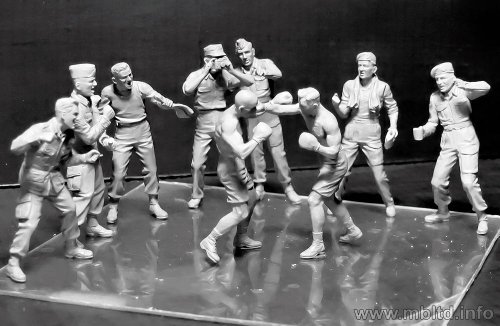 Master Box Models "Friendly Boxing Match" British and American Paratroopers WWII Era Model Building Kit (9 Figures Set), Scale 1/35