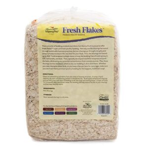 Manna Pro Fresh Flakes | Chicken Coop Bedding | Pine Shavings for Chicken Bedding | 4 Cubic Feet