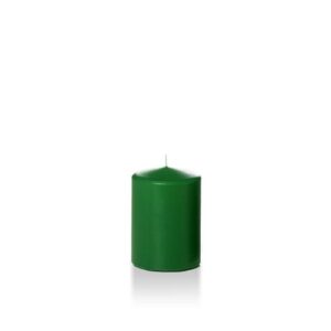 yummi 3" x 4" hunter green round pillar candles - 3 per pack