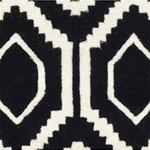 SAFAVIEH Chatham Collection 2' x 3' Black/Ivory CHT731K Handmade Geometric Premium Wool Accent Rug