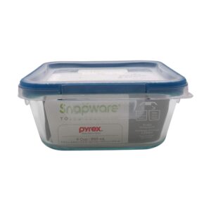 Snapware 4-Cup Total Solution Square Food Storage Container, Glass