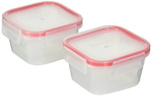 snapware airtight plastic food storage container (4-piece, 1.3-cup containers, bpa free, meal prep, leak-proof, microwave, freezer and dishwasher safe)