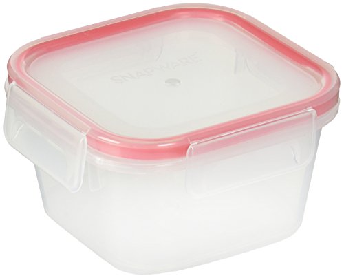 Snapware Airtight Plastic Food Storage Container (4-Piece, 1.3-Cup Containers, BPA Free, Meal Prep, Leak-Proof, Microwave, Freezer and Dishwasher Safe)