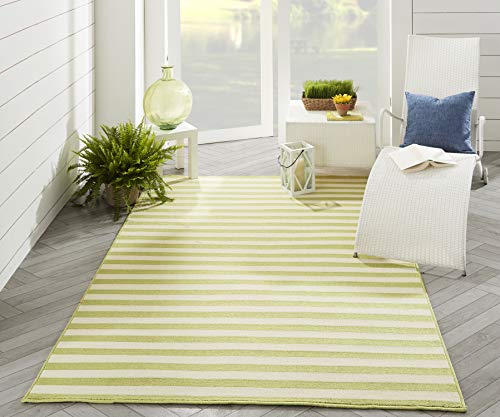 Momeni Rugs , Baja Collection Contemporary Indoor & Outdoor Area Rug, Easy to Clean, UV protected & Fade Resistant, 2'3" x 4'6", Green