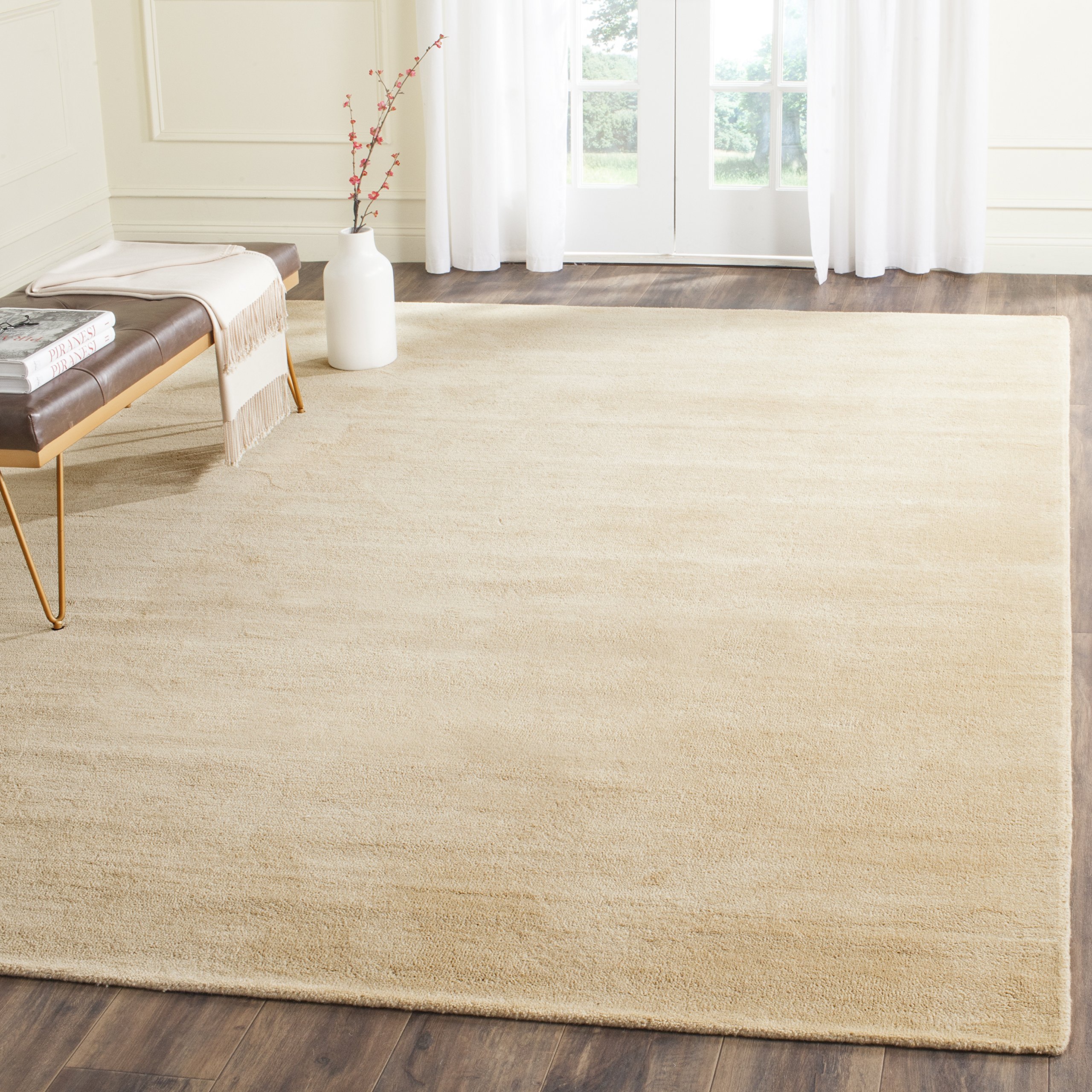 SAFAVIEH Himalaya Collection Area Rug - 9' x 12', Beige, Handmade Wool, Ideal for High Traffic Areas in Living Room, Bedroom (HIM610E)