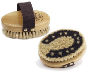 equi-essentials wood backed horsehoe horsehair body brush