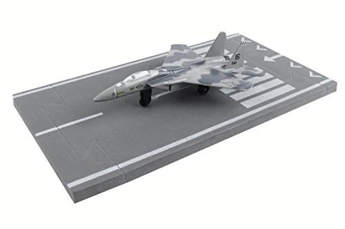 Daron Worldwide Trading Runway24 F-15 Military Vehicle