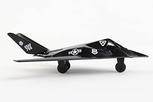 Daron Worldwide Trading Runway24 F-117 Nighthawk Vehicle