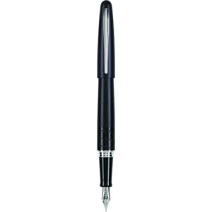 pilot mr animal collection fountain pen in gift box, matte black barrel with crocodile accent, medium point stainless steel nib, refillable black ink (91135)