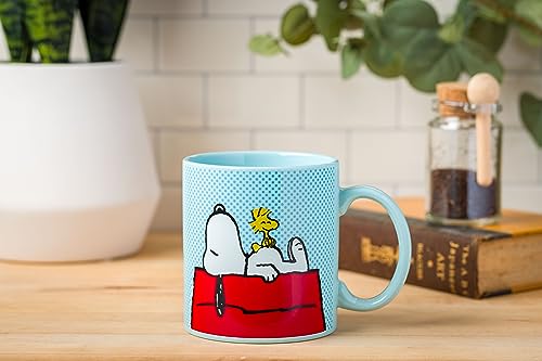 Silver Buffalo Peanuts Snoopy and Woodstock House Jumbo Ceramic Coffee Mug, 20 Ounce