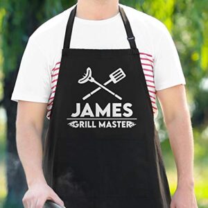 Apron For Men - Customized With Name, Grill Master - Personalized Gift For Dad - Adjustable Size Fits M-3XL - BBQ Apron with 2 Pockets - Grill Gift for Men (GrillMaster Design)