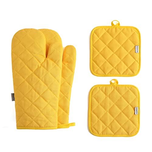 M Miaoyan Oven Mitts and Pot Holders 4 pcs Set,High Heat Resistant 500 Degree Extra Thicken Long Kitchen Cotton Oven Glove for Cooking (12 Inch,Yellow)