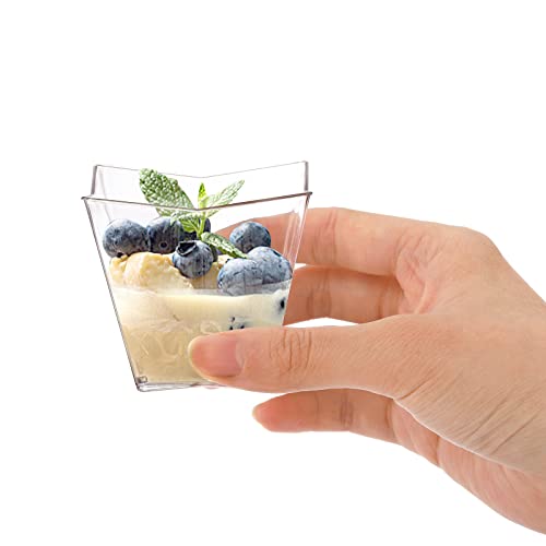 Lyellfe 100 Pack 4 Oz Dessert Cups with Spoon, Clear Plastic Cups, Mini Disposable Square Parfait Shooters Cups for Appetizer, Ice Cream, Pudding, Tasting Party