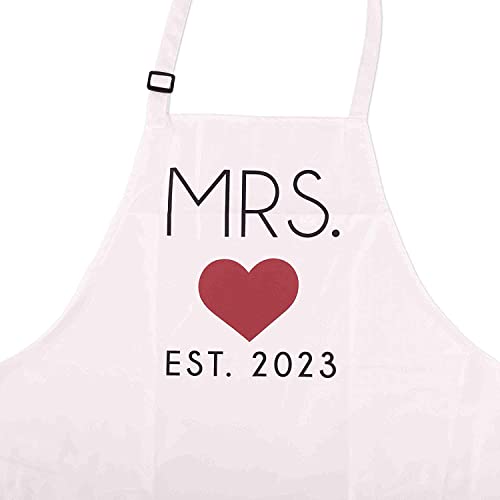 GSM Brands Mr. and Mrs. 2023 Couples Kitchen Aprons (2-Piece Set) Cute, Funny Cooking Bibs for Wedding Marriage Newlyweds