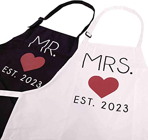 GSM Brands Mr. and Mrs. 2023 Couples Kitchen Aprons (2-Piece Set) Cute, Funny Cooking Bibs for Wedding Marriage Newlyweds