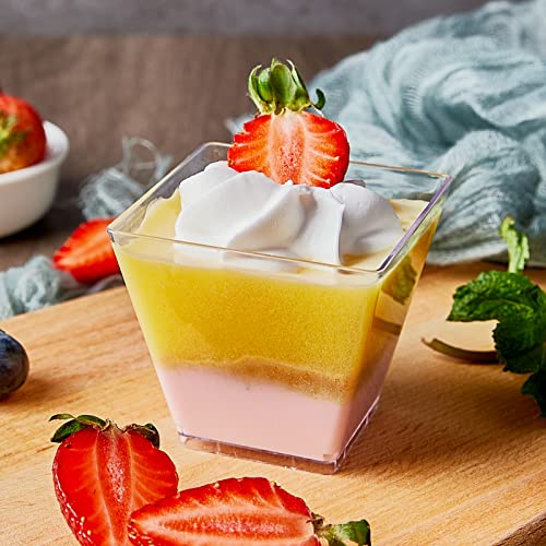 Qeirudu 50 Pack 3.5 oz Square Plastic Dessert Cups with Spoons, Mini Appetizer Cups Clear Parfait Shooter Cups for Tasting Party Small Desserts