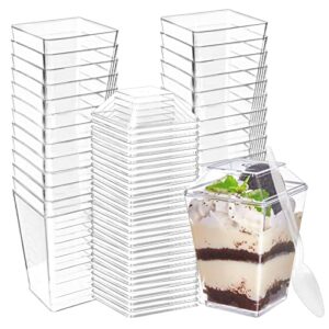 qeirudu 50 pack 5 oz square dessert cups with lids and spoons - mini pudding cups, clear plastic parfait cup, appetizer shooter glasses for cheesecake mousse fruit ice cream