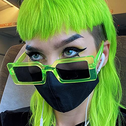 MANIC PANIC Electric Lizard Green Hair Dye – Classic High Voltage - Semi Permanent Bright Neon Green Hair Dye With Lime Green Hues – Glows in Blacklight - Vegan, PPD And Ammonia Free (4oz)