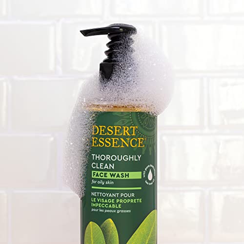 Desert Essence Thoroughly Clean Face Wash for Oily Skin, 8.5 fl oz (2 Pack) Gluten Free, Vegan, Non-GMO Gentle Daily Cleanser - Tea Tree Oil, Organic Lavender & Chamomile to Remove Dirt, Oil & Makeup