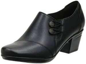 clarks womens emslie warren slip on loafer, black leather, 7.5 wide us