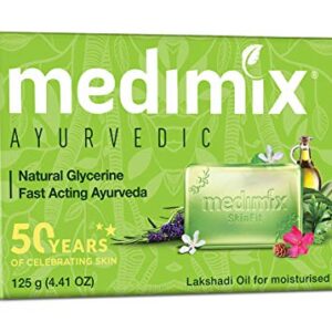 Medimix Herbal Handmade Ayurvedic Soap with Natural Glycerine With Lakshadi Oil for Dry Skin Pack of 5 (5 x 125 g)