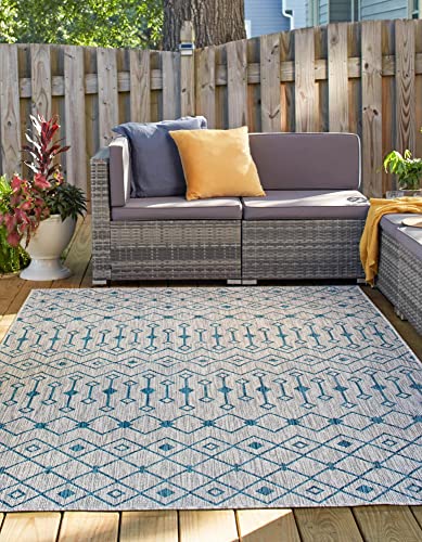 Unique Loom Outdoor Trellis Collection Area Rug - Tribal Trellis (7' 1" x 10' Rectangle, Light Blue/ Ivory)