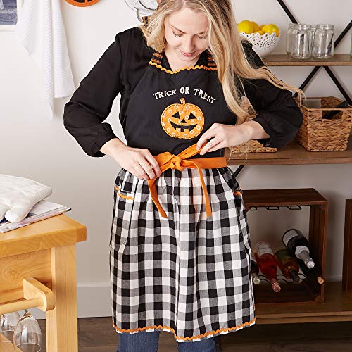 DII Happy Halloween Collection Goth Style Spooky Kitchen Apron, One Size, Buffalo Check, Trick or Treat
