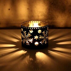 qiguch66 Metal Iron Hollow Candle Holder,Round Xmas Pattern Hollow Candle Holder for FestiveThansgiving Christmas Home Party Ornament Table Decor Black Small Deer#