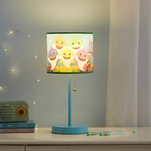 Idea Nuova Baby Shark Stick Table Kids Lamp with Pull Chain,Metal, Themed Printed Decorative Shade