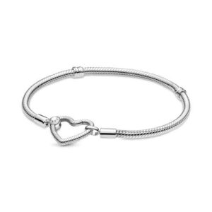 pandora jewelry moments heart closure snake chain charm bracelet for women - sterling silver - 7.1”