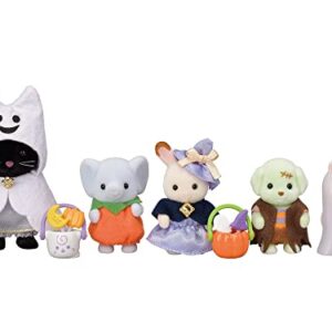 Calico Critters Trick or Treat Parade, Limited Edition Seasonal Halloween Set with 5 Collectible Figures and Costume Accessories
