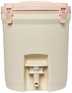 stanley adventure the fast-flow water jug (cream)